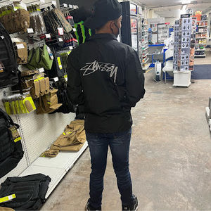 Meet your Posher, Michael